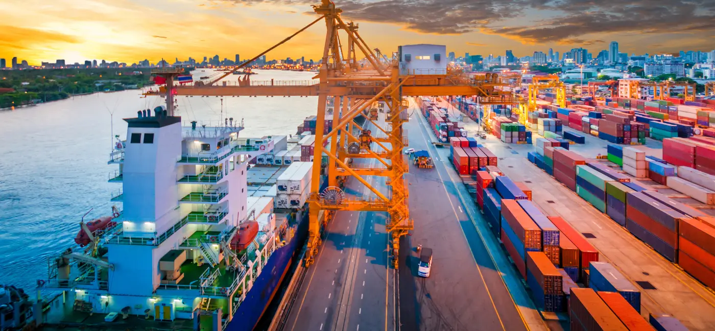 Tendințe actuale în industria transporturilor și logistică